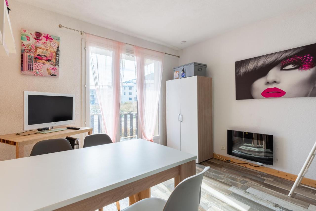 Le Bobsleigh - Joli Studio Au Coeur Des Angles Apartment Bagian luar foto